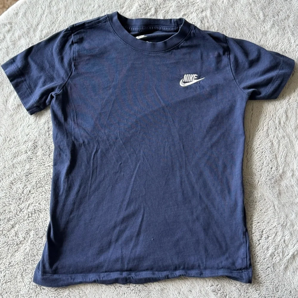 Nike Boys Navy Short Sleeve Tee